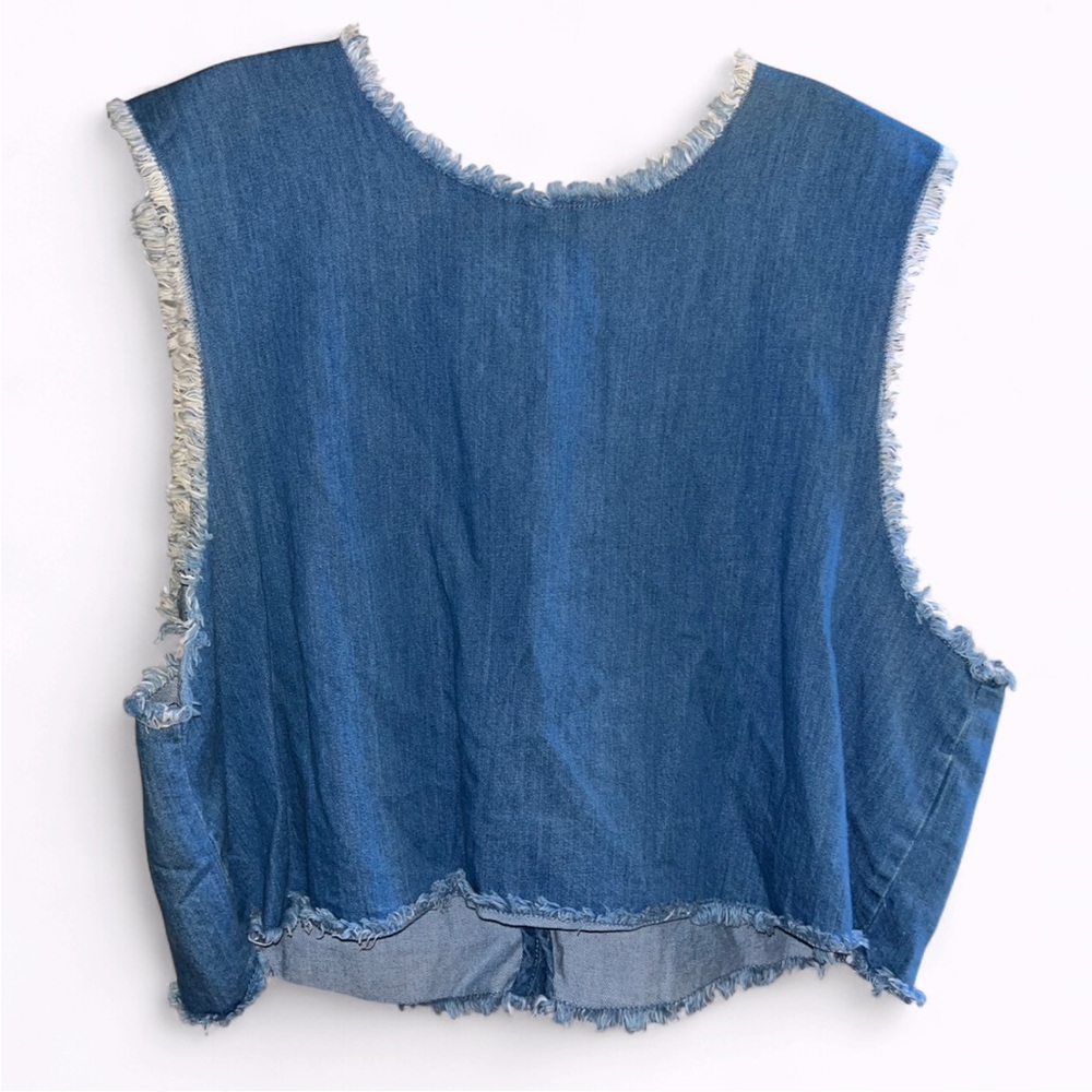 Stylish Frayed Denim Effect Tank Top